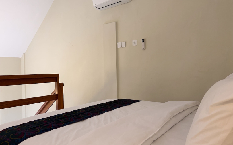 Room 5, Mezandroom Denpasar, Denpasar