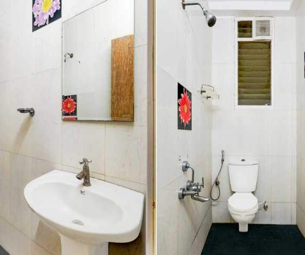 Bathroom, Premium Aysha Stay Inn, Dindigul