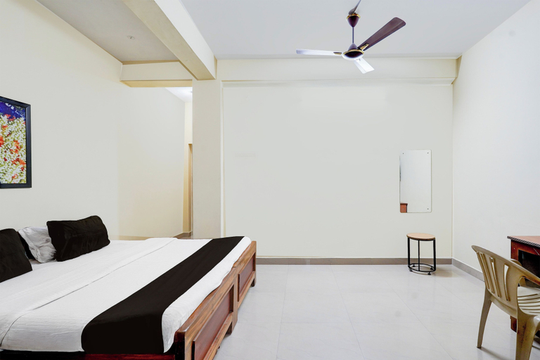 Room 4, Hotel O Villivakkam Railway Station, Chennai