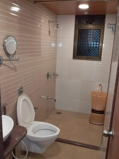 Bathroom 3, Hotel Sai Palace Express, Ahmadnagar