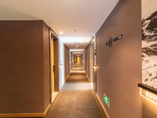 Hotel Interior/Public Areas 4, Atour Hotel Shenzhen Longgang Shiyaling Metro Station, Shenzhen