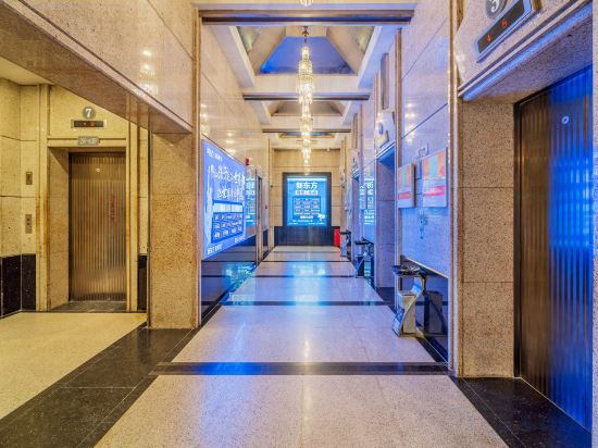 Hotel Interior/Public Areas 5, Manju High‑rise Riverview Hotel (Jiefangbei‑Hongyadong Branch), Chongqing
