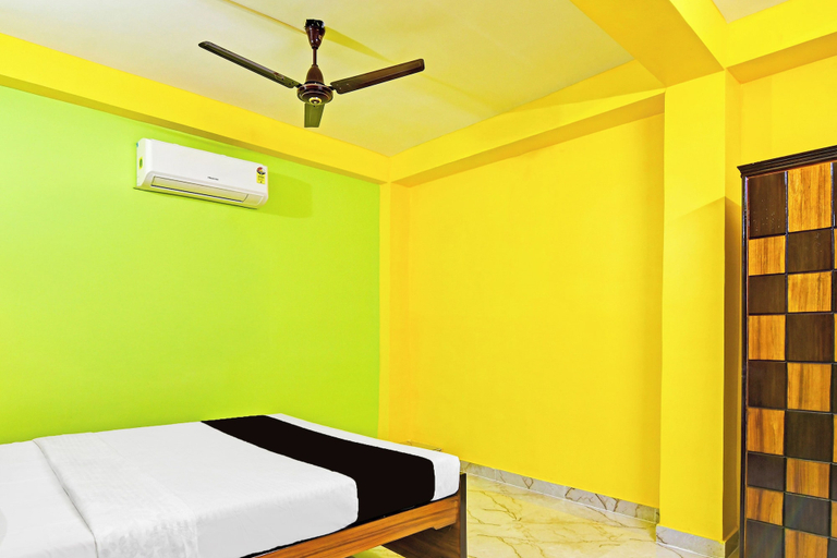 Room 2, Super Hotel O Kabardanga More Kolkata, South 24 Parganas