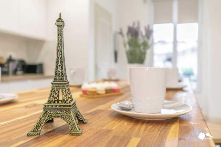 Miscellaneous 1, 3bdr/8p Flat- Villemomble- 20min From Paris by RER, Seine-Saint-Denis