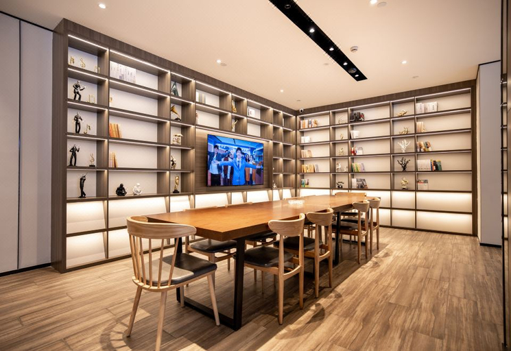Food & Drinks 4, Hanting Hotel Fengqiu Dongfeng Road, Xinxiang