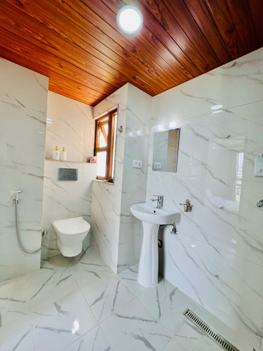 Bathroom 4, Shetal Living Hattigauda, Bagmati