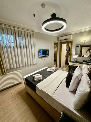 Room 2, Leili Hagia Sofia Hotel, Fatih