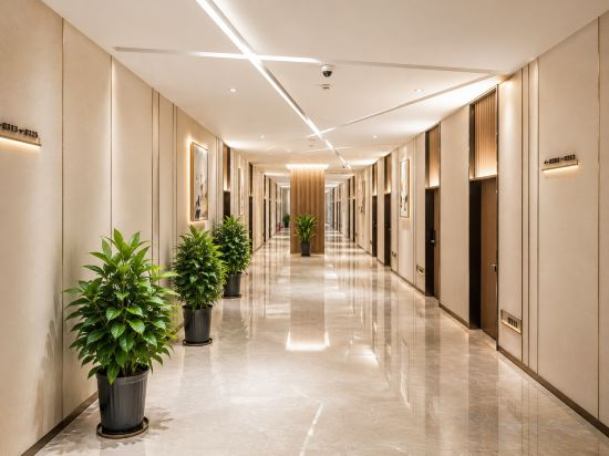 Hotel Interior/Public Areas