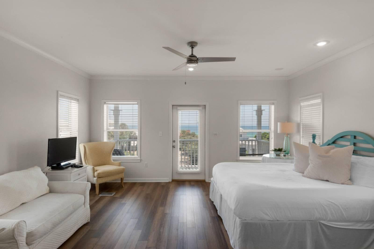 Room 3, Seabreeze 30A, Walton