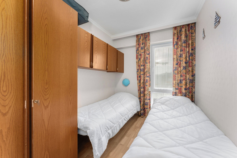 Room 3, Seafront Stay With Garage, West-Vlaanderen