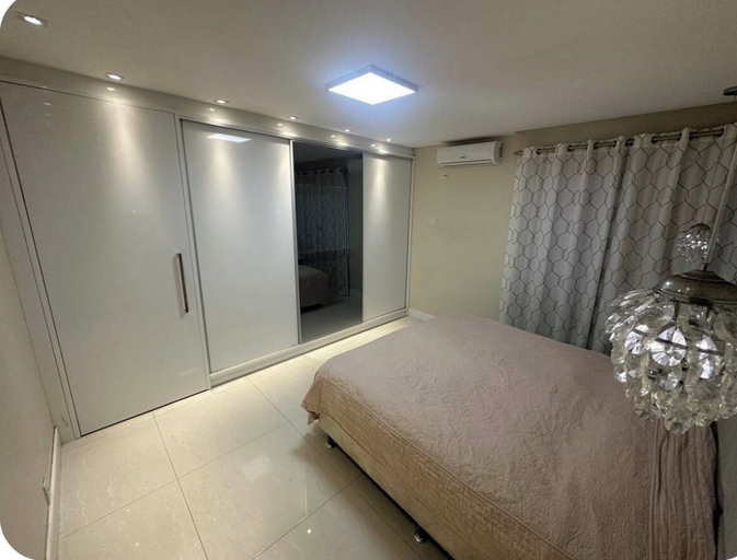 Room 2, Luxo a 50m do Mar no centro de BC, Balneário Arroio do Silva