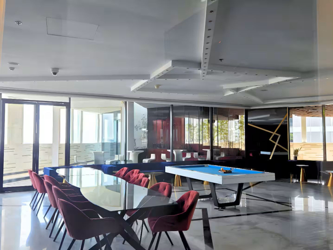 Food & Drinks 5, Vogue | Bayz close to Burj Khalifa | Dubai Mall, Dubai