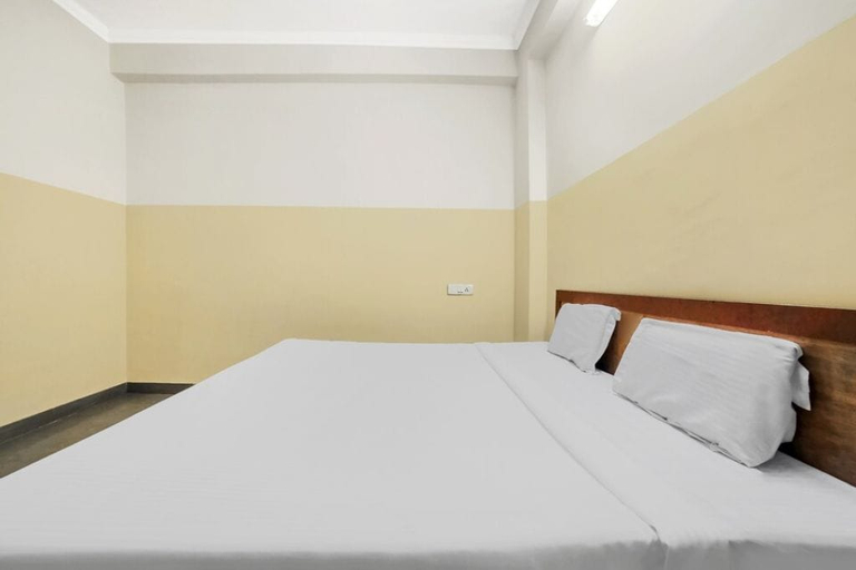 Room 3, Hotel S-9, Jaipur