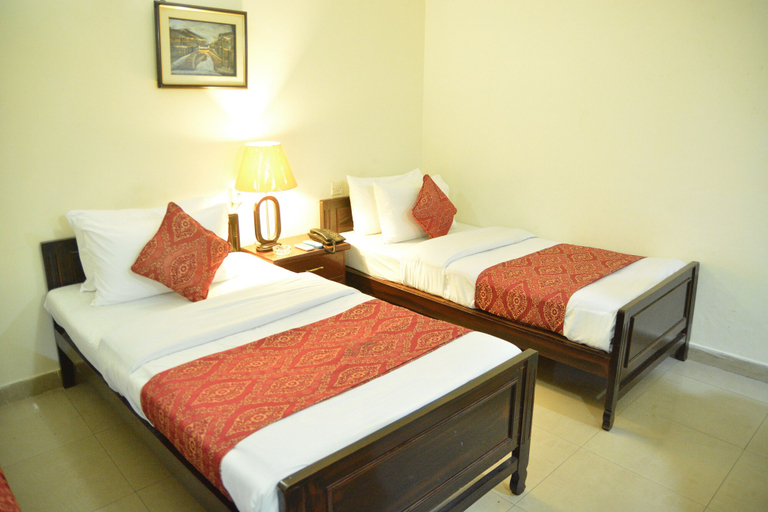 Bedroom 2, Luxury One Hotel Lahore, Lahore
