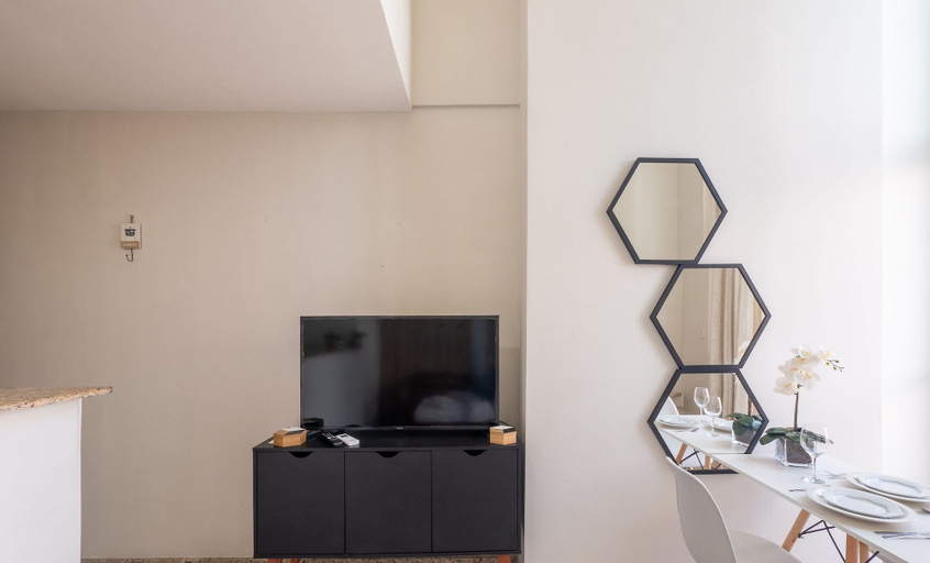 Interior, Studio w/ Pool & Barbecue in the Building Raq1609, Salvador