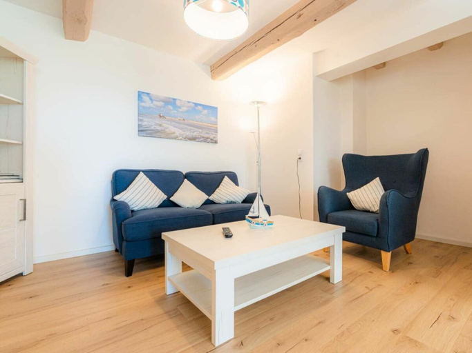 Living area 5, Holiday Apartment 2 "hooge", Nordfriesland