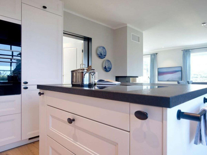 Private kitchen 4, Holiday Home Horsa Hoog, Nordfriesland