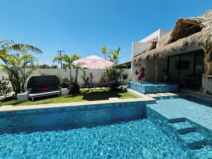 Pool 2, Pool House 311 by Diana, Jocotepec