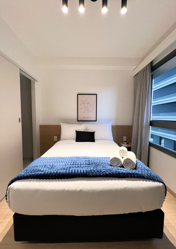 Room 2, Nex One Edge Pinheiros by Housi, São Paulo