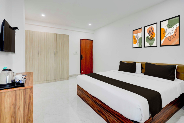 Room 4, Townhouse Bangalore Kundalahalli, Bangalore