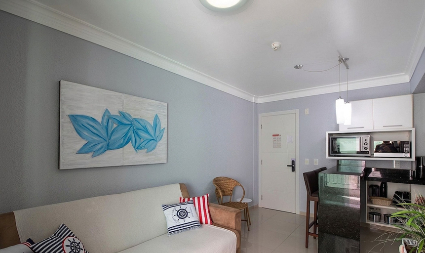 Living area 3, Beautiful apt w/ Leisure Facilities Sbh0237, Bombinhas