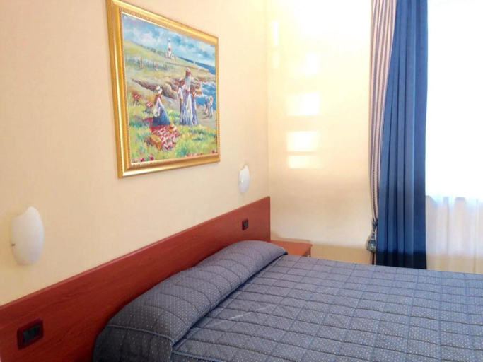 Bedroom 3, Hotel Ristorante Cervo Malpensa, Varese