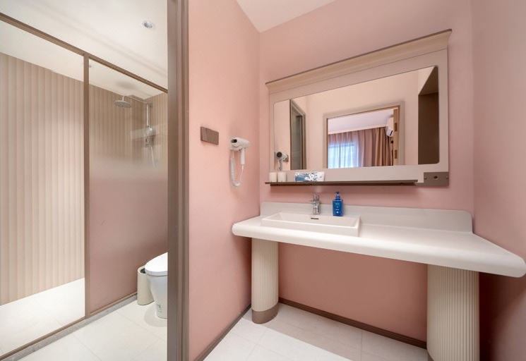 Bathroom 3, HanTing Hotel (Heihe Zhongyang Pedestrian Street), Heihe