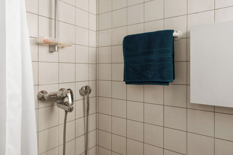 Bathroom 3, Renovated 2BR Apt with Best Location, Lapland