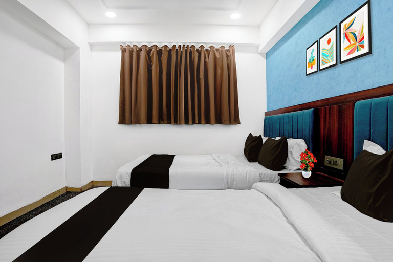 Room 3, Collection O Santacruz Railway Station, Mumbai Suburban