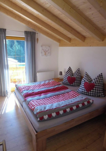 Room 3, Holiday Home With 3 Bedrooms, Ostallgäu