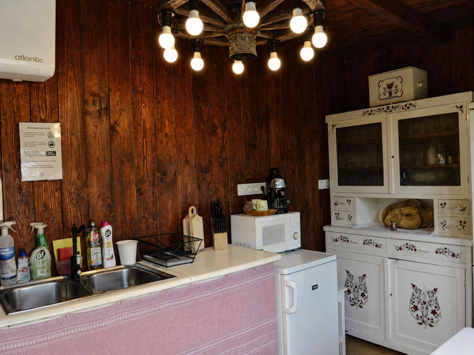 Shared kitchen 4, Őrálló Szer Jurtaszállás, Őriszentpéter