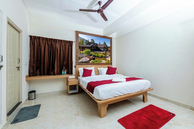 Room 3, Symphony Suites Grand, Bangalore