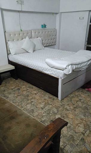 Room 3, Sukoon E Bahar Motel, Balrampur