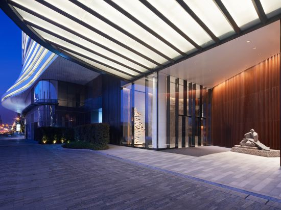 Hotel Interior/Public Areas