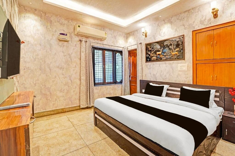 Room 5, Al Guest House, Kaushambi