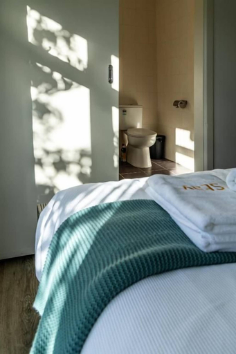 Room 2, StayAU Cozy Getaway Near Westfield Knox, Knox - North-West