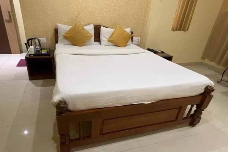 Room 5, FabHotel Baga Grande, North Goa