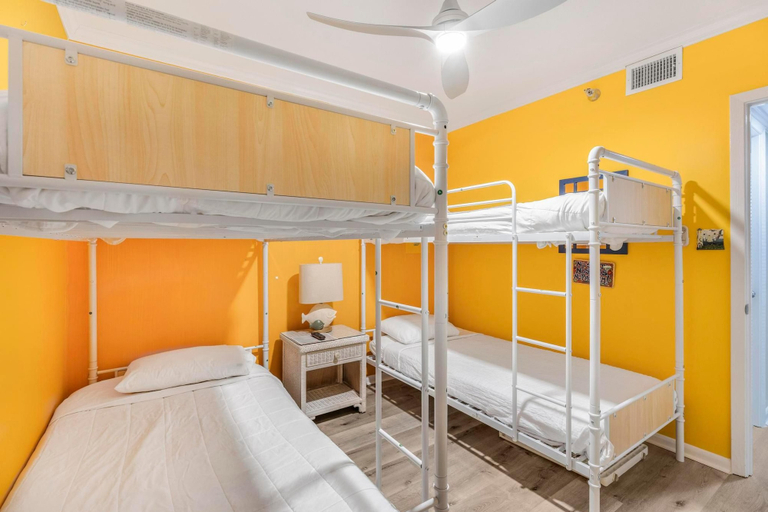 Bedroom 2, Romar Place 1105, Baldwin