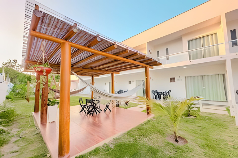 Outdoor dining 3, Apartamento 3 com 2 suítes 450m da praia, Porto Seguro