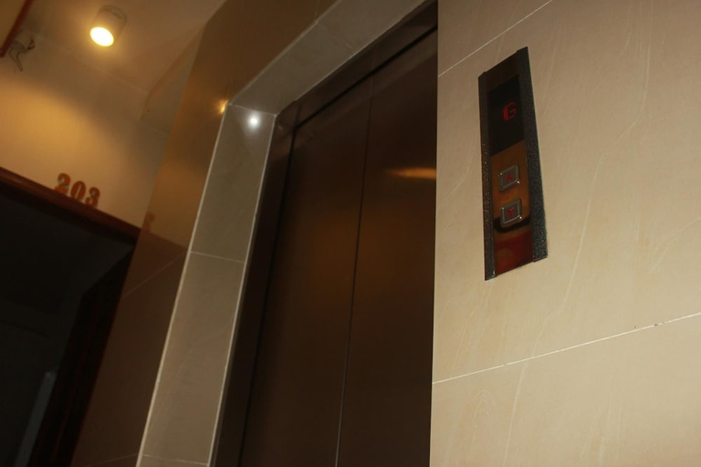 Others 5, Vien Dong Hotel, Ho Chi Minh City