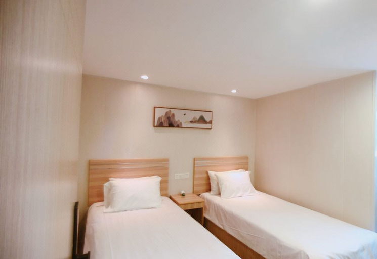 Bedroom 2, Yijia Hotel, Shanghai