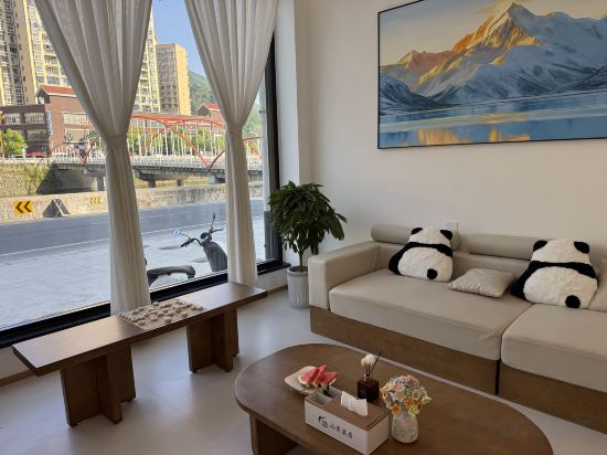 Hotel Interior/Public Areas