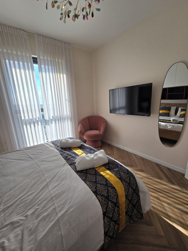 Room 2, JTower Royal Suites & Penthouse