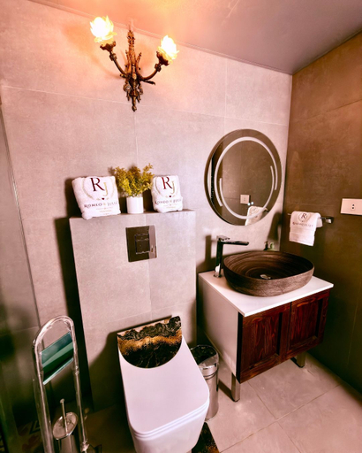 Bathroom 5, Casa Di Romeo E Juliet, Kasrouane
