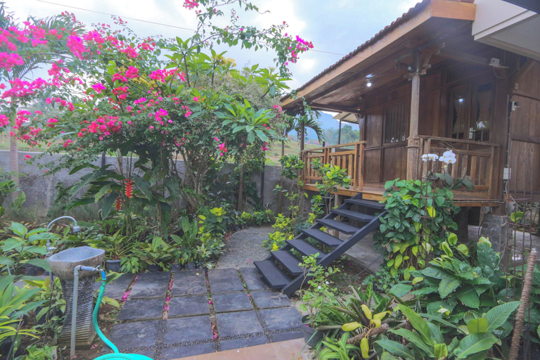 Property grounds 3, Sajiwa Villa Bandungan, Semarang