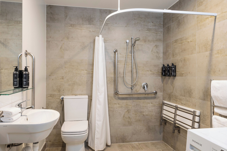 Bathroom 3, Quest Taupo Serviced Apartments, Taupo