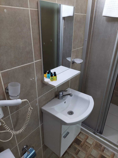 Bathroom 5, TAKSIM SEM HOTEL, Beyoğlu