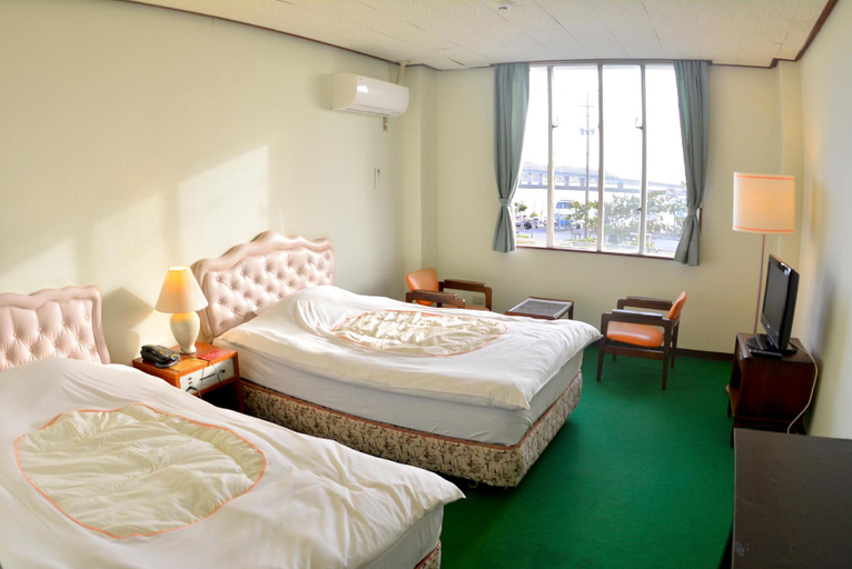 Bedroom 2, Kanko Business Hotel Heian, Uruma