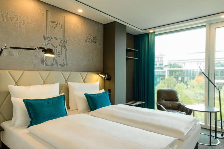 Bedroom 4, Motel One München-Parkstadt Schwabing, München