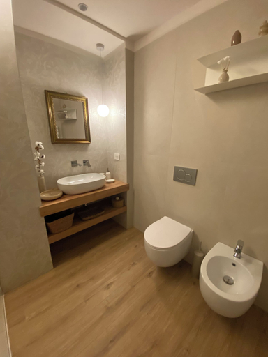 Bathroom 5, Appartamenti Madama, new apartments with private parking, Torino